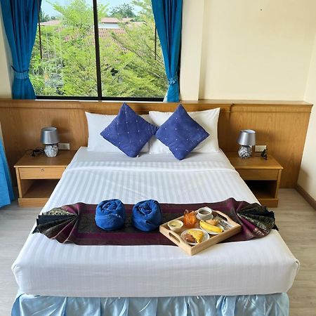 Pailin Hotel Клонг Муанг Бийч Екстериор снимка